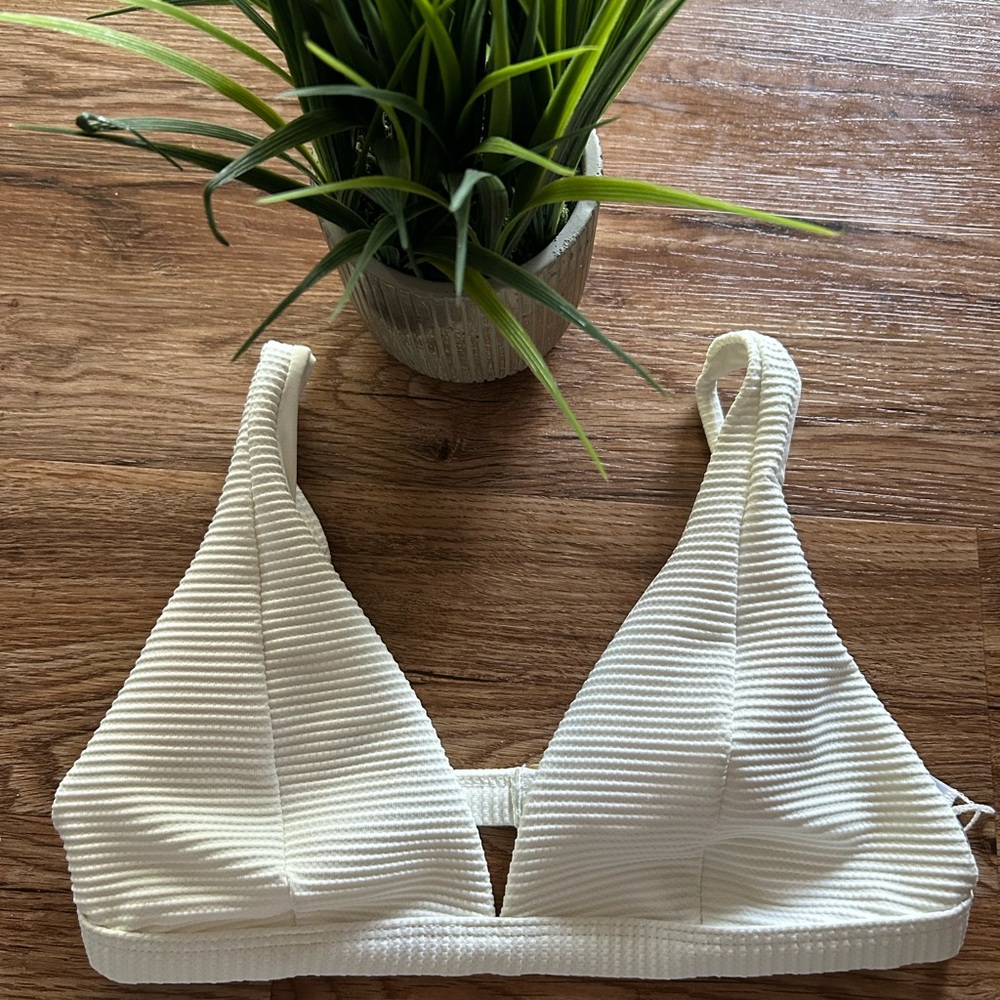 L Space Cream White Bikini Top Eco Chic Repreve® Nina